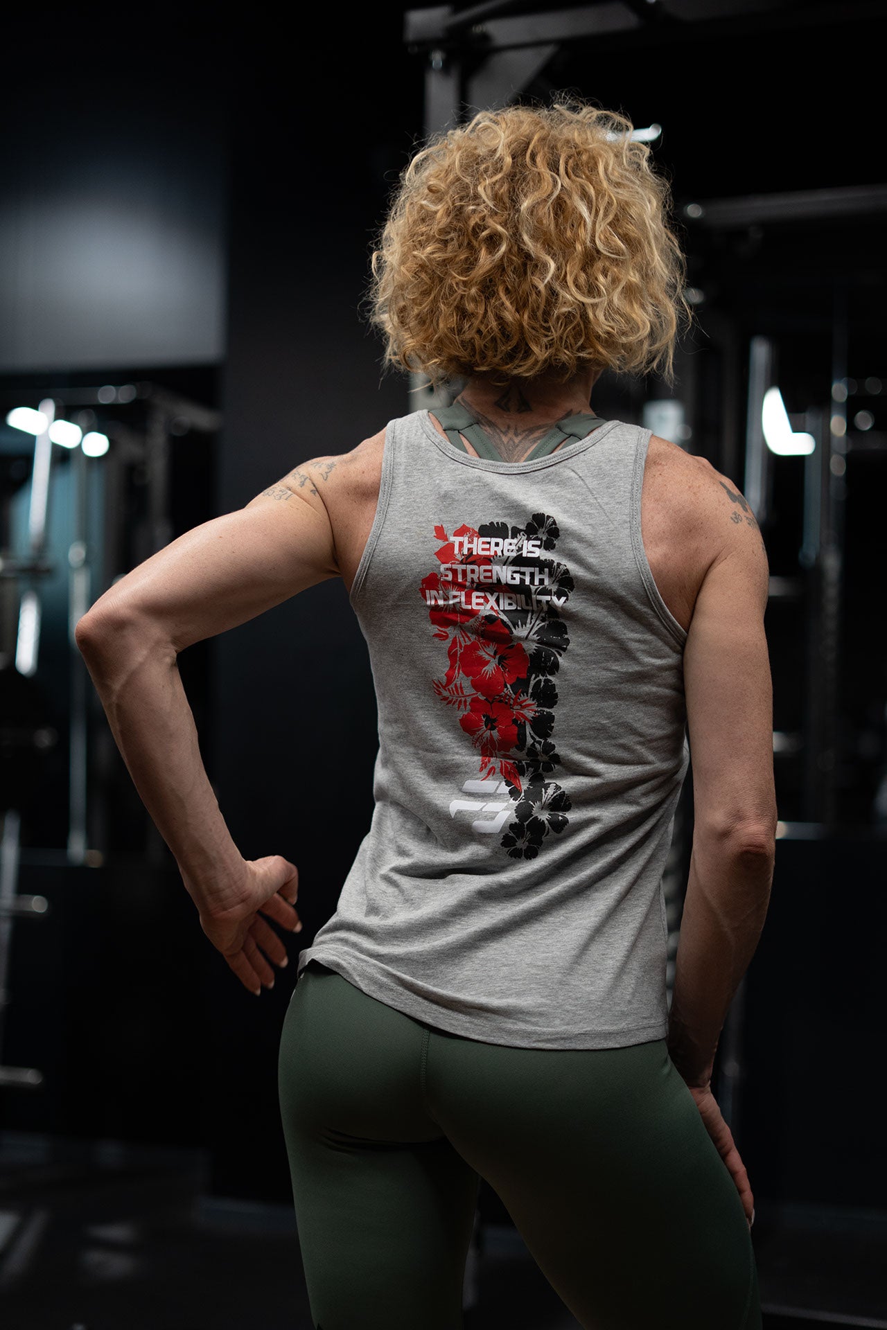 CAMISETA TIRANTE TWO CAYENNES MUJER