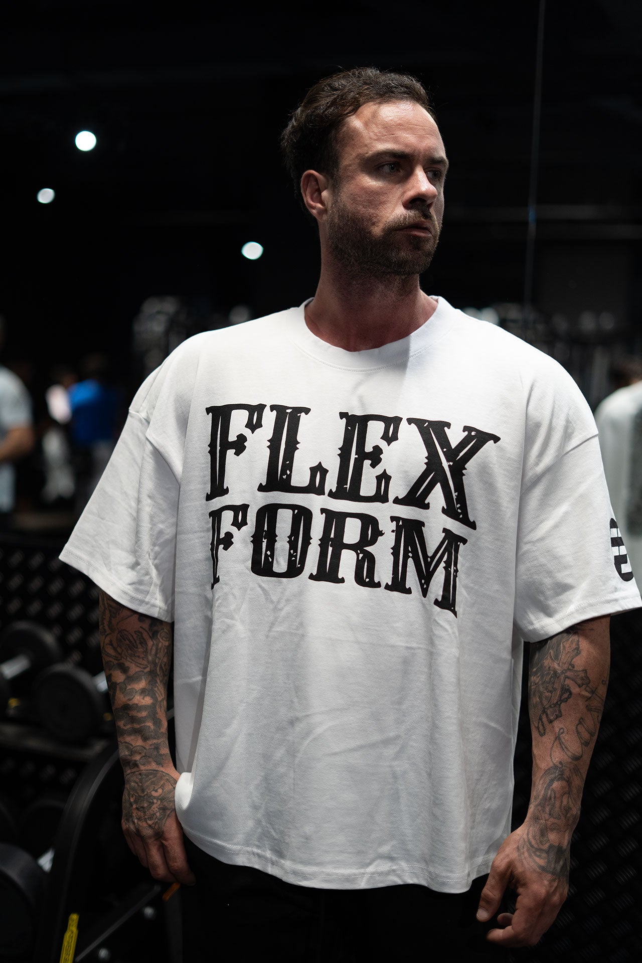 CAMISETA SUPEROVERSIZE WANTED HOMBRE
