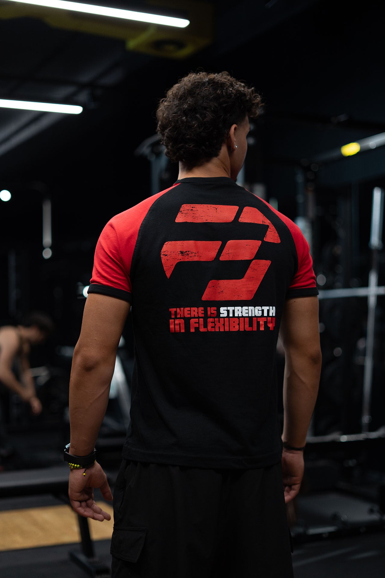 CAMISETA FIT STRENGTH IN FLEXIBILITY HOMBRE