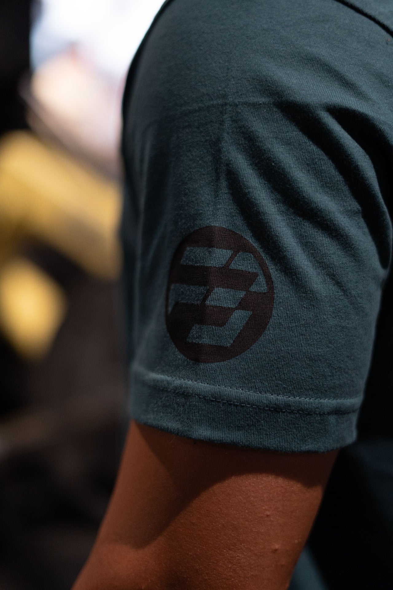 CAMISETA CLÁSICA BUILD AND WIN BLOCK HOMBRE